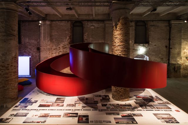 © C+S Architectes