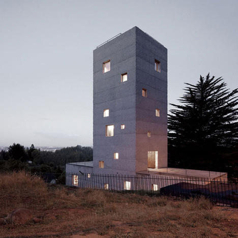 Une tour en béton en guise de maison