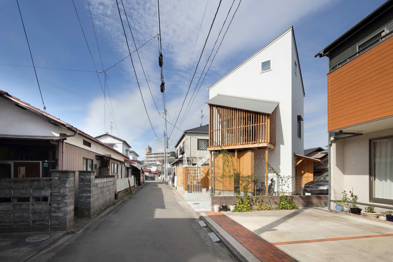 Sobre et épurée, la maison japonaise créée par Hiroto Suzuki