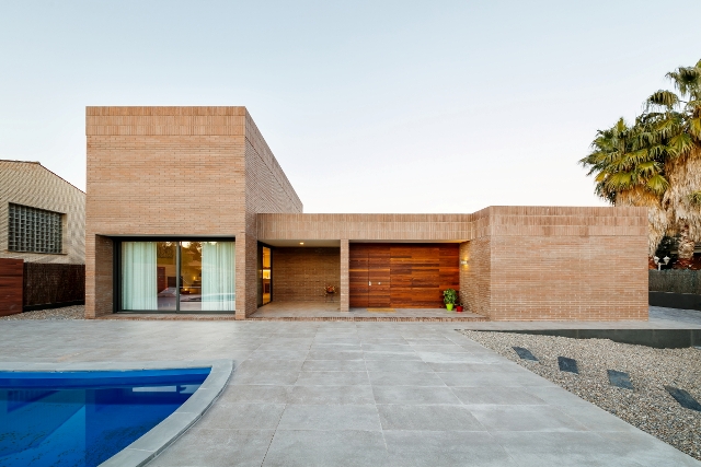 L’élégante Casa Juani de Pepe Gascón arquitectura