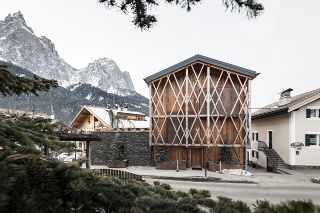 Messner House, l’élégante réalisation signée noa *