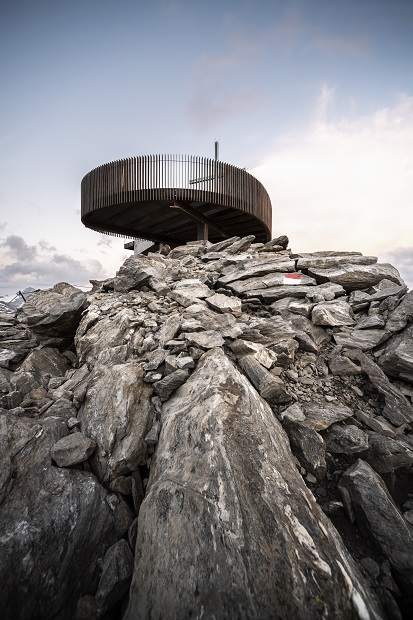 Ötzi Peak 3251m, quand les architectes de noa* gravissent les sommets