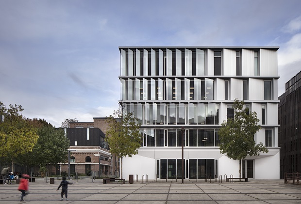 A Lille, un édifice épuré signé Barbarito Bancel Architectes