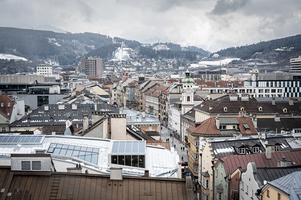 Le Weisses Kreuz d’Innsbruck retrouve sa splendeur grâce à noa*