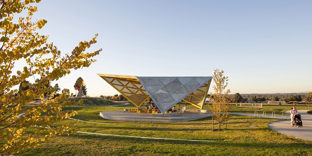 Skylab réalise un charmant pavillon dans un parc