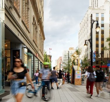 A Montréal, l’espace public remanié grâce à Provencher_Roy