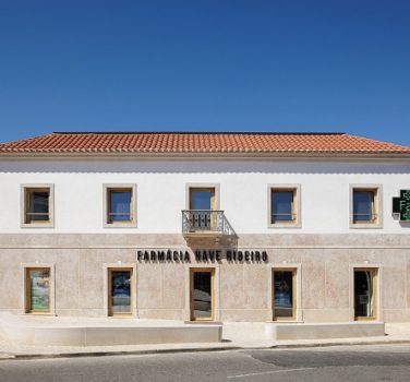 Au Portugal, une élégante réhabilitation signée Esquissos