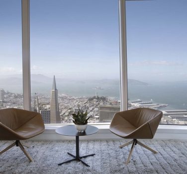 Salesforce Tower Office et son intérieur innovant