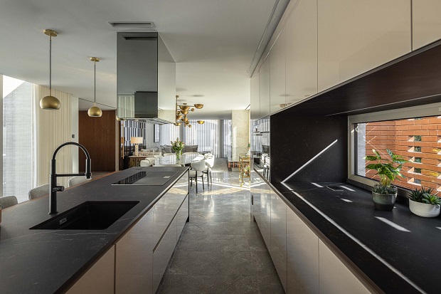 © Ivo Tavares Studio