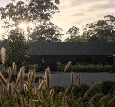 Middle Dural House entre esthétisme et technicité