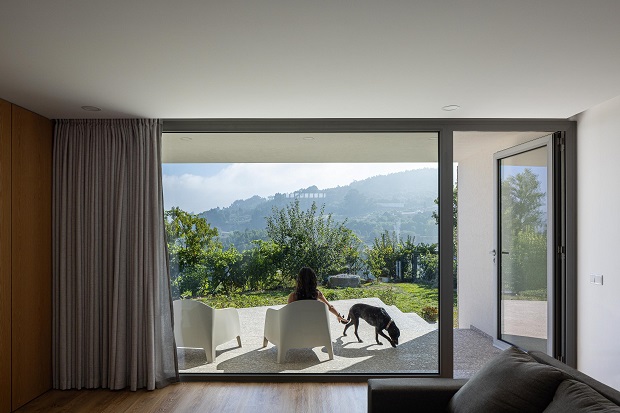 © Ivo Tavares Studio