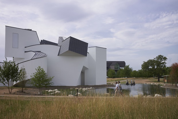 © Vitra, photo Julien Lanoo
